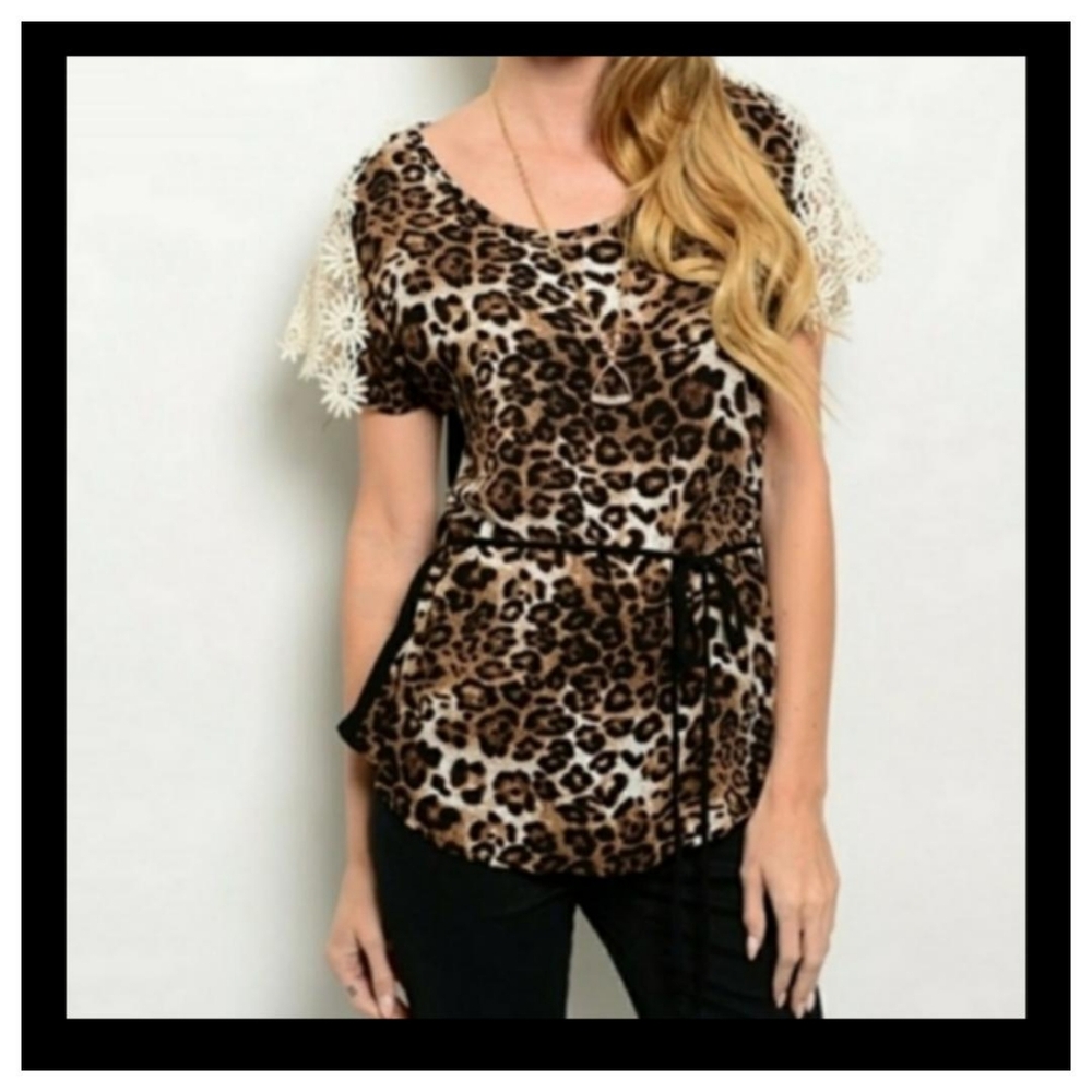 Animal Print Lace Cap Sleeve Blouse